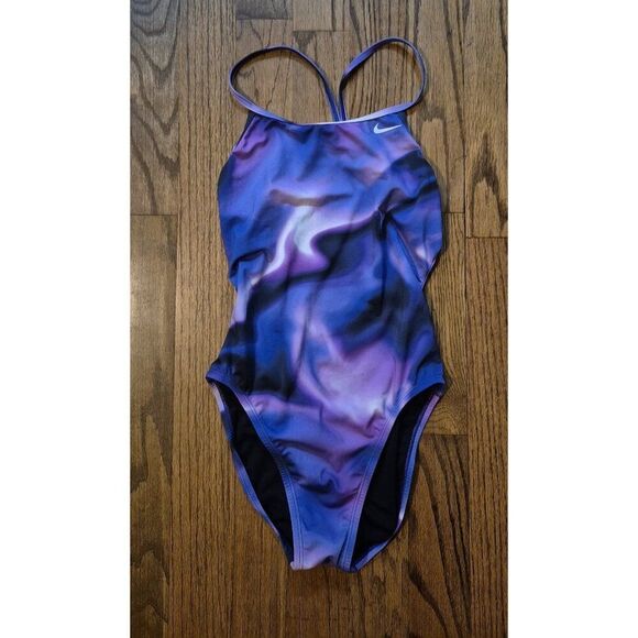 Nike Racerback Athletic One-piece Bathingsuit Swimsuit Women's Size 8 / 34 - Picture 1 of 3